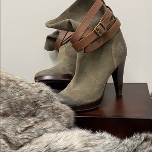 Frye Harlow multistrap boot 8.5